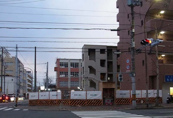 西院駅20160301_06.JPG