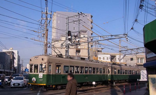 西院駅20160304_01.JPG