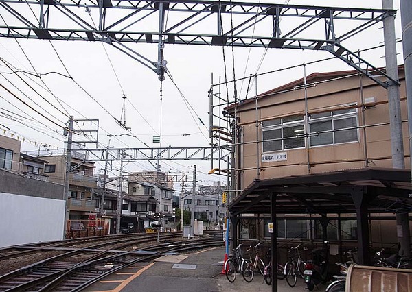 西院駅20160308_03.JPG