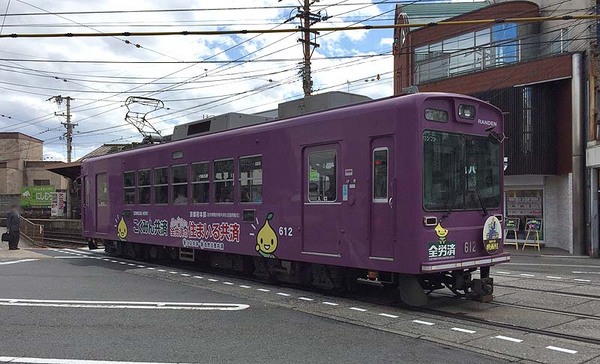 西院駅20160311_03.JPG