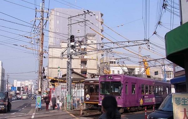 西院駅20160330_01.JPG