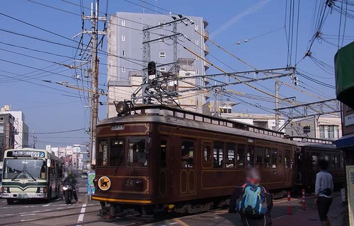 西院駅20160425_01.JPG