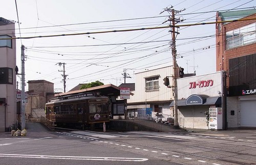 西院駅20160502_03.JPG