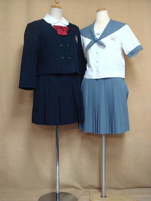 沖縄県豊見城市立伊良波中学校の制服
