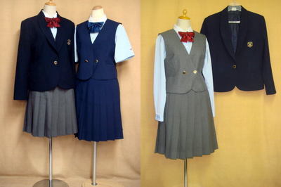 熊本市立必由館高等学校の制服