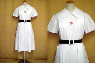 神戸松蔭高等学校の制服