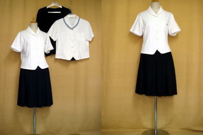 京都聖母学院高等学校の制服