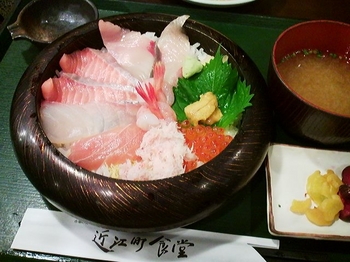 近江町食堂_海鮮丼