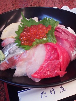 2015.08.10　魚や たけ庄　海鮮丼