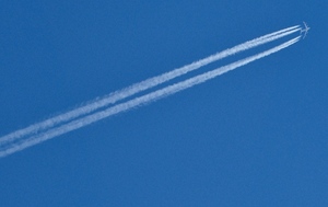 飛行機雲