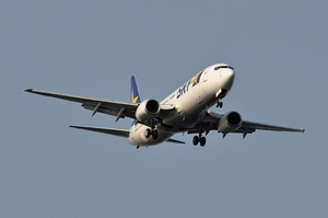 JA737L