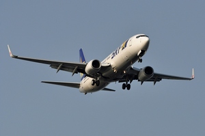 JA737U