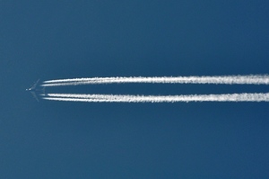 飛行機雲