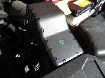 Yaber_YR200_jump_starter (2).JPG