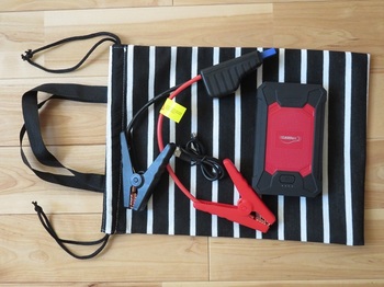 Yaber_YR200_jump_starter (8).JPG