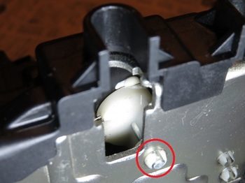 Z12バックドアアクチュエーター破損原因 (2).jpg