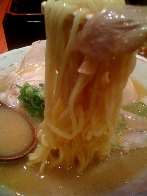 101222_作の作_味噌豚骨ラーメン(750円)2.jpg