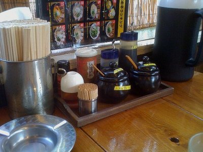 110507_夢っ志愈亭_調味料.jpg