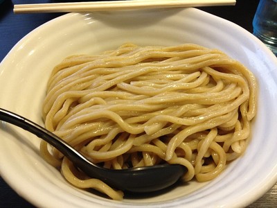 120325_麺屋たけ井_つけ麺_麺大盛（400g、950円）.jpg