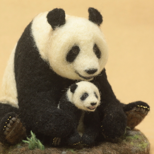 needle felt panda