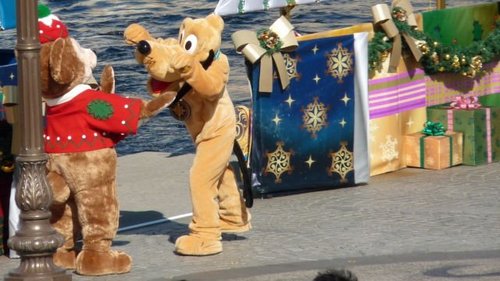 ディズニー・クリスマス・ラップド・イン・リボン_20111112_19.jpg