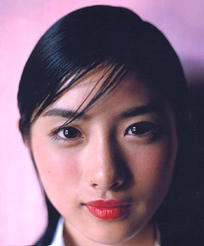 2005年石原さんの写真集表紙画像