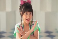 momo_MV_Closeup2_9.jpg