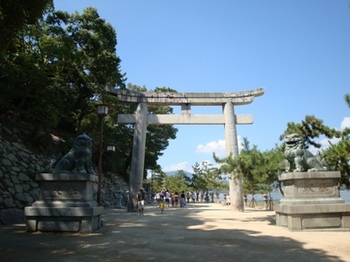 厳島神社3.jpg