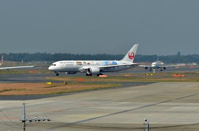 JA828J