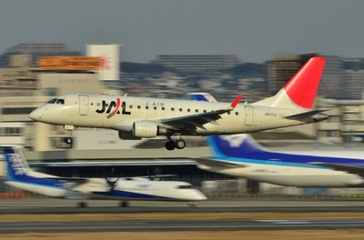 JA211J