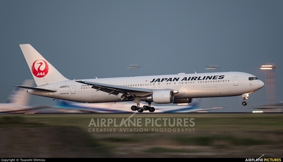 JA657J