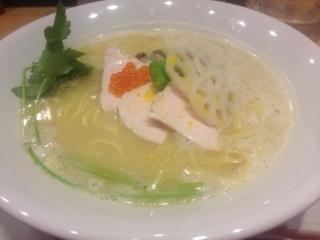 鶏白湯ラーメン.JPG