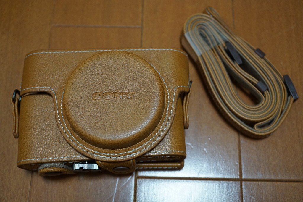 SONY ソニー RX100 ジャケットケース LCJ-RXF ベージュ