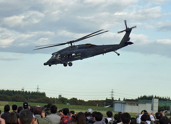 16-UH-60帰投.jpg