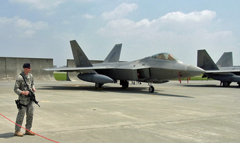 F-22ラプター-4.jpg