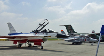 F-2とT-4とC-1.jpg