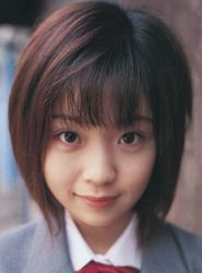 秋山奈々改め秋山依里