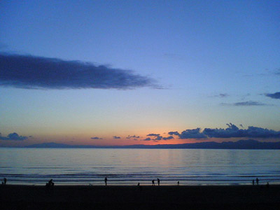 2008/01/04 16:55　日没の相模湾を片瀬西浜に出て撮影。