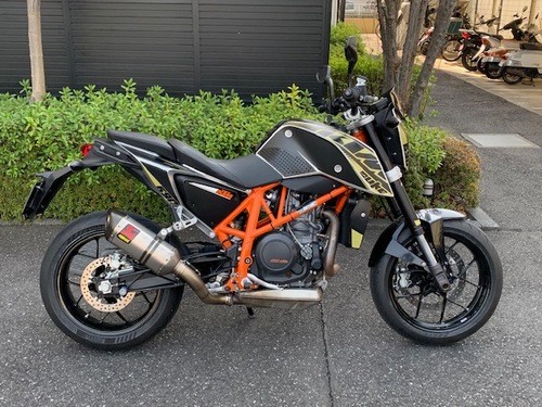 KTM690デューク
